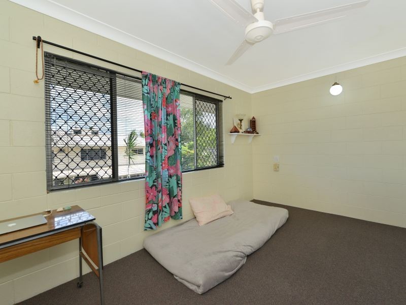 6/10 Crathern Close, Edge Hill QLD 4870