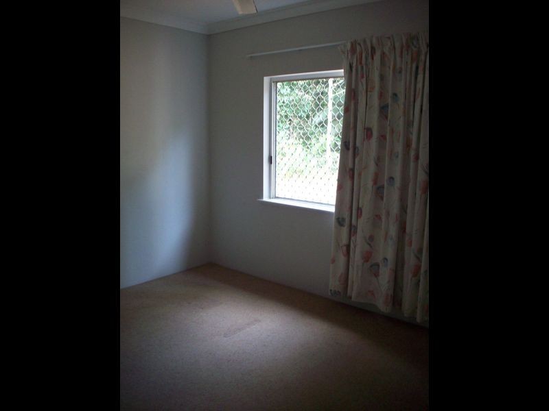 Mooroobool QLD 4870