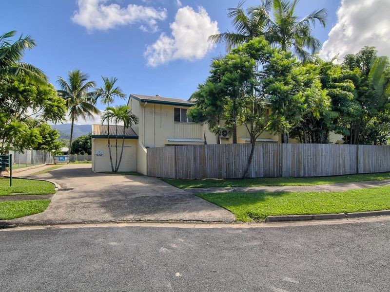10/11 Pioneer Street, Manoora QLD 4870