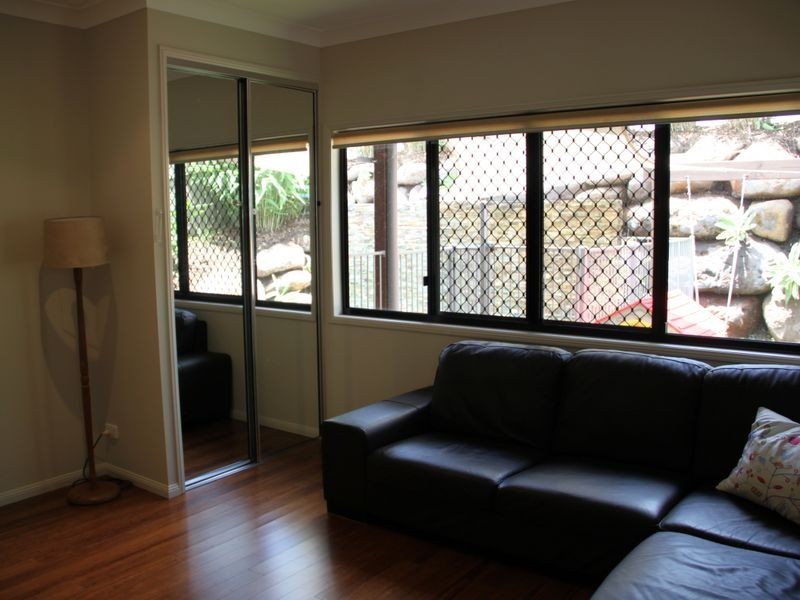 15 Barrossa Close, Brinsmead QLD 4870