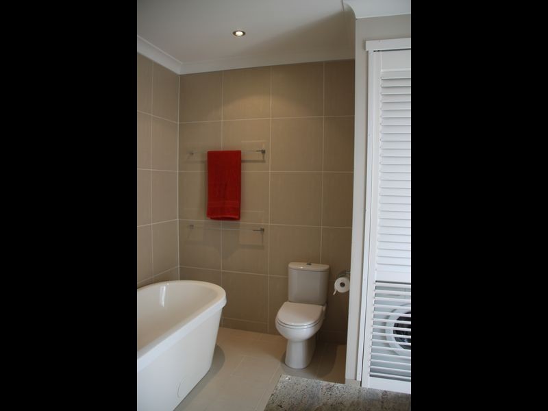 15 Barrossa Close, Brinsmead QLD 4870
