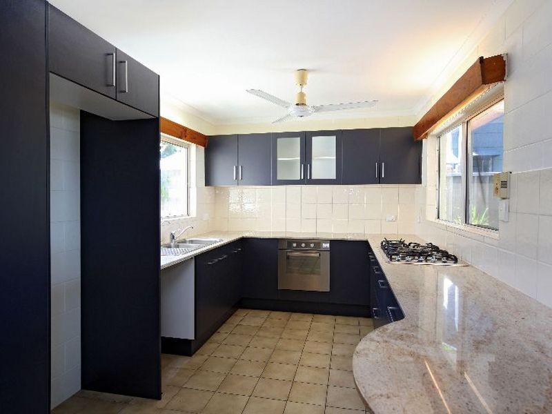 Machans Beach QLD 4878