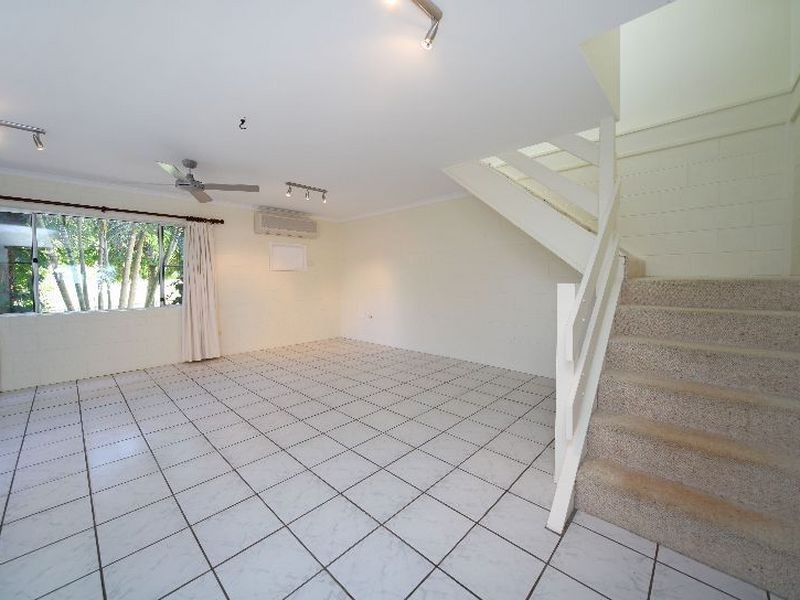 Machans Beach QLD 4878