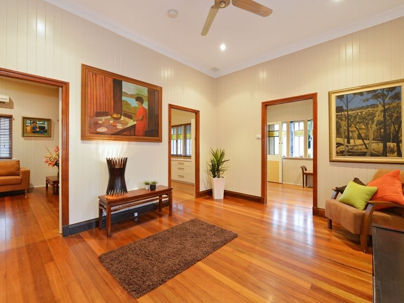 14 Barr Street, Earlville QLD 4870