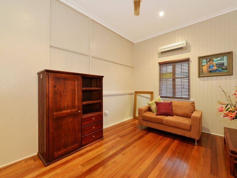 14 Barr Street, Earlville QLD 4870