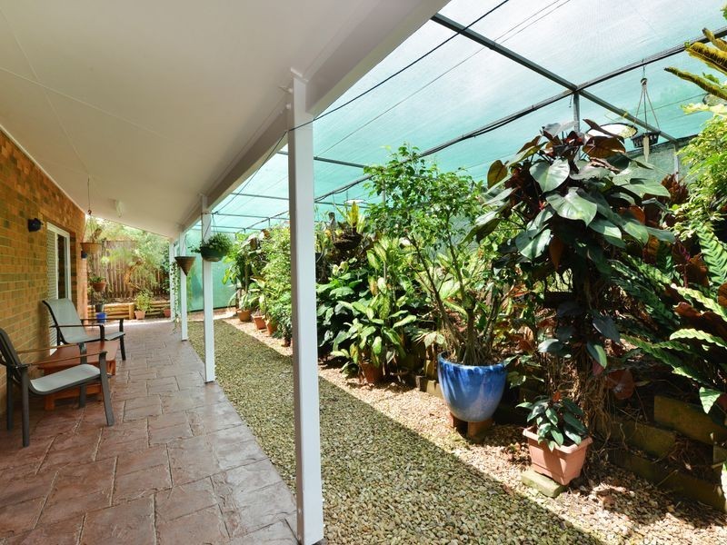 15 Toona Terrace, Redlynch QLD 4870