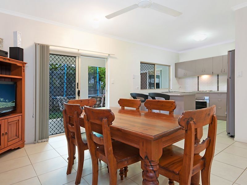 2 Cliffdale Street, Bentley Park QLD 4869