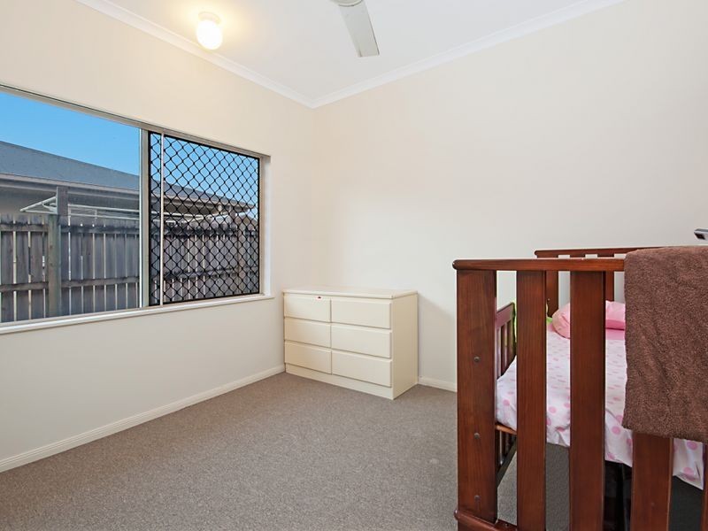 2 Cliffdale Street, Bentley Park QLD 4869
