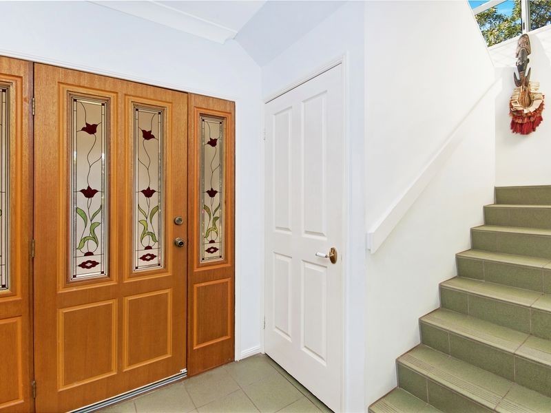 2B Cassandra Close, Mooroobool QLD 4870