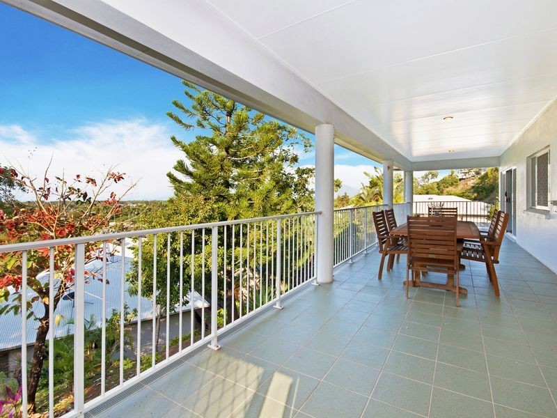 2B Cassandra Close, Mooroobool QLD 4870