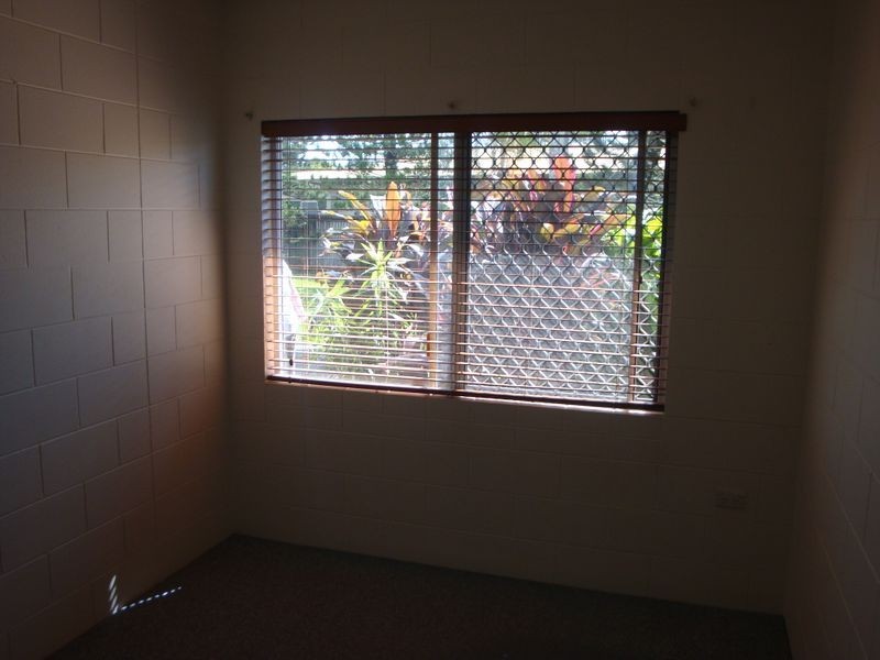 Whitfield QLD 4870