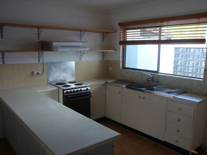Whitfield QLD 4870