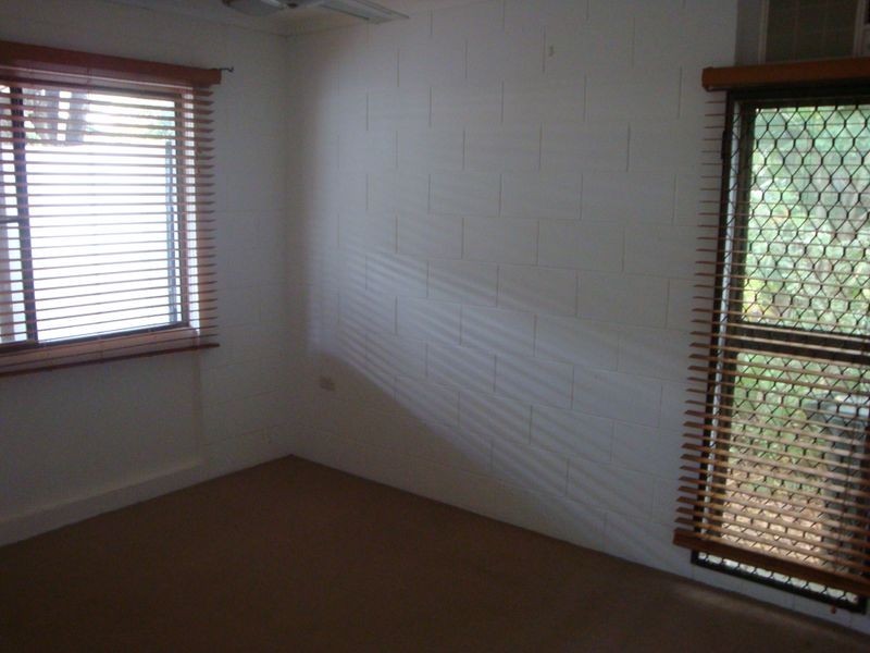 Whitfield QLD 4870