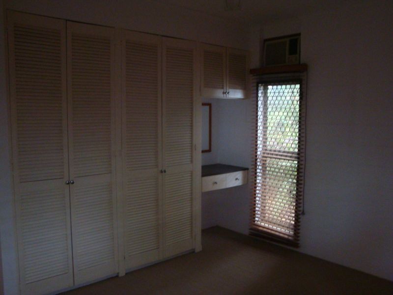 Whitfield QLD 4870