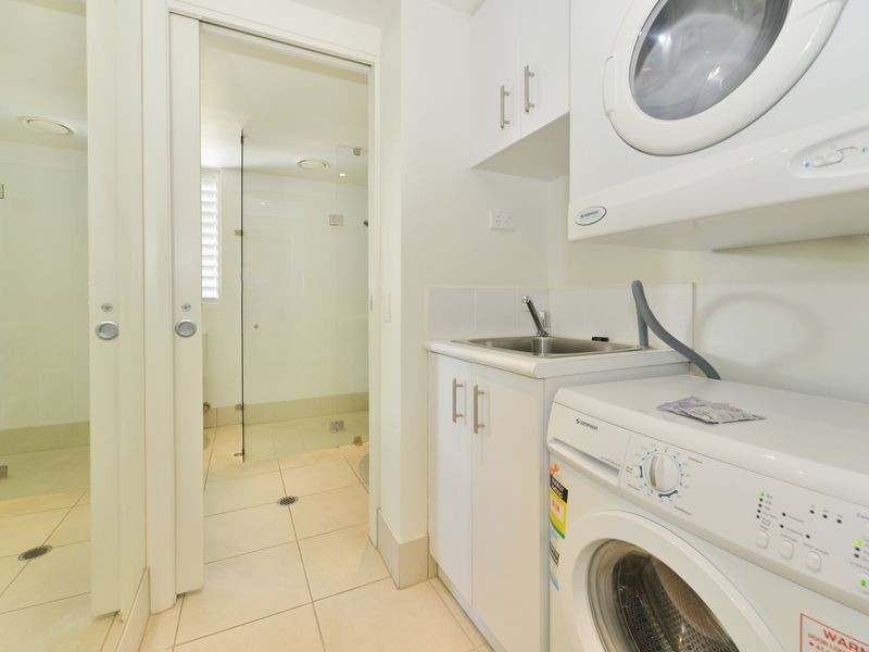 3133/34 Williams Esplanade, Palm Cove QLD 4879