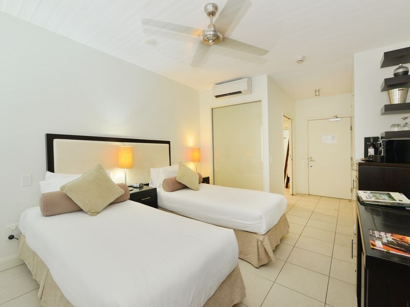 3133/34 Williams Esplanade, Palm Cove QLD 4879