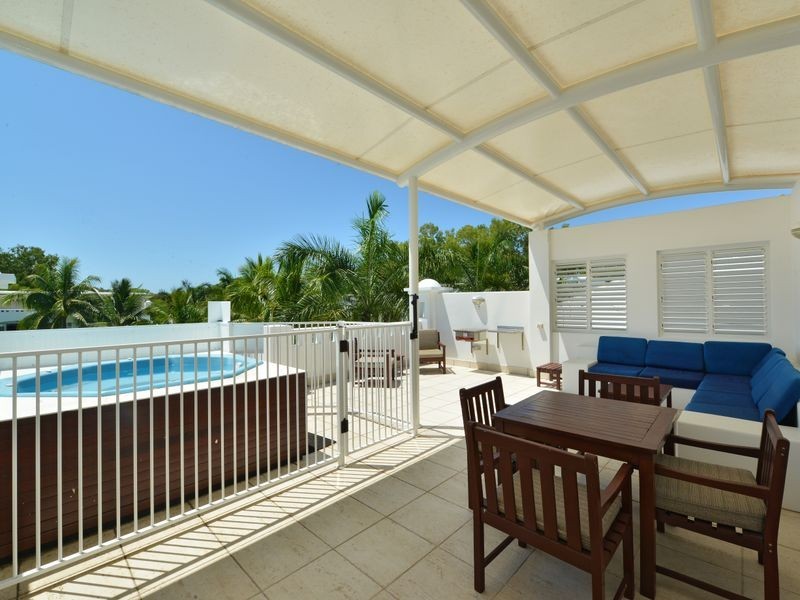 3133/34 Williams Esplanade, Palm Cove QLD 4879