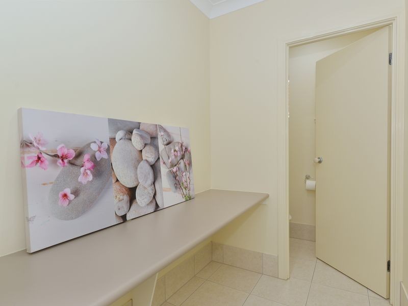 4 Newberry Street, Smithfield QLD 4878