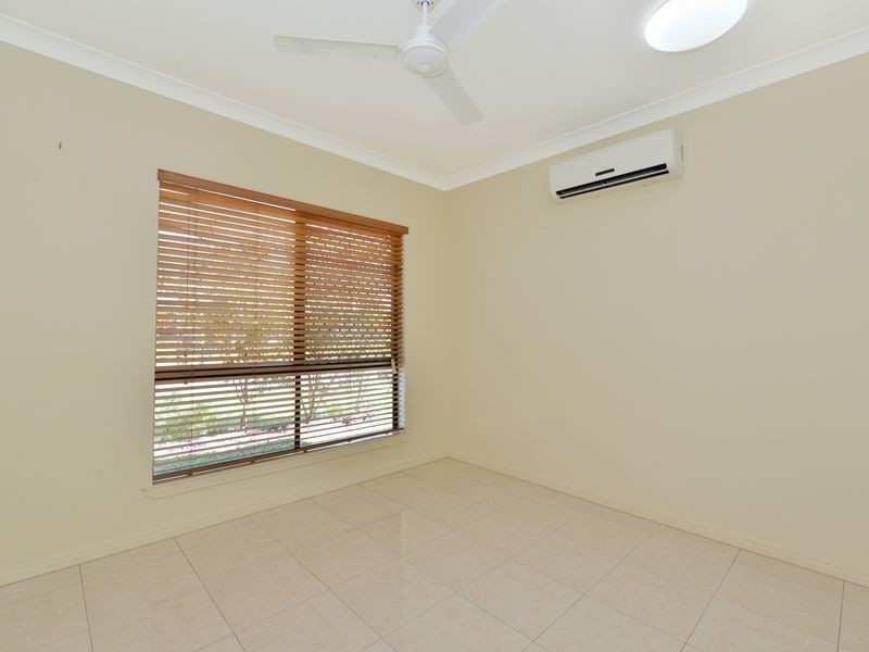 4 Newberry Street, Smithfield QLD 4878