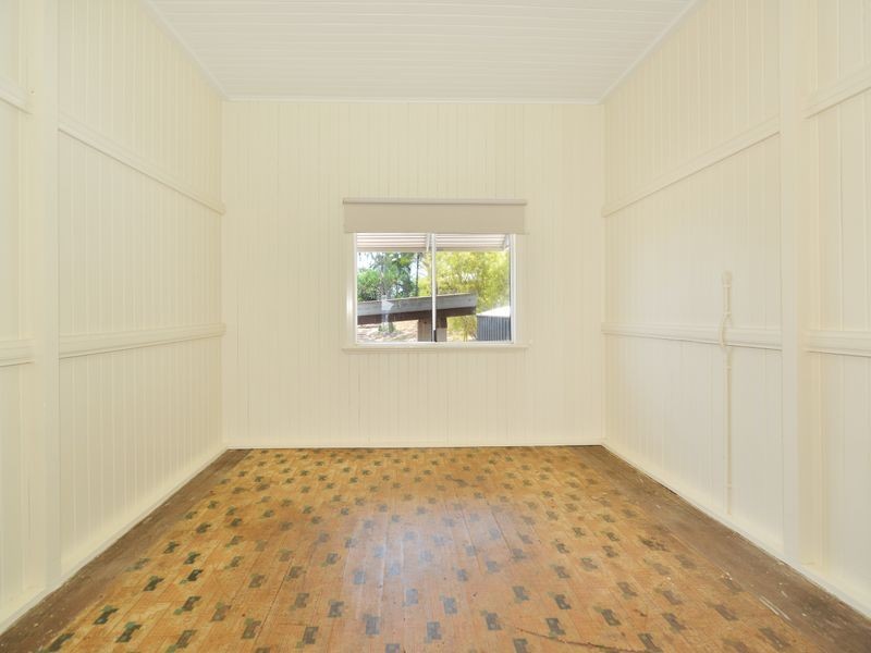 263 Kamerunga Rd, Freshwater QLD 4870