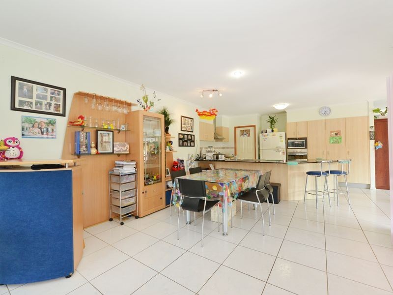 6 East Parkridge Drive, Brinsmead QLD 4870