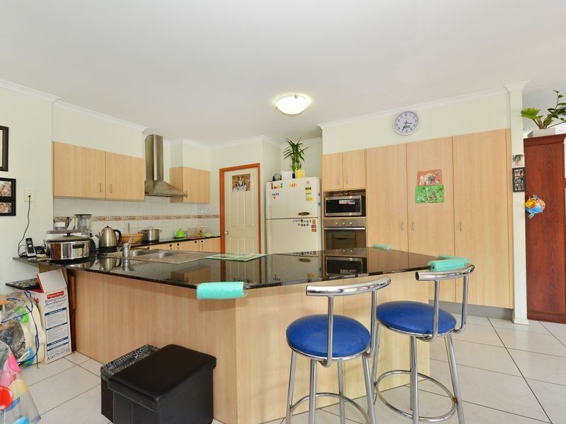 6 East Parkridge Drive, Brinsmead QLD 4870