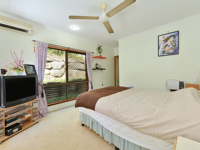 6 East Parkridge Drive, Brinsmead QLD 4870