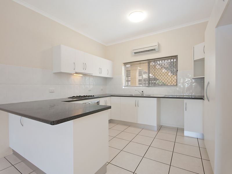 4/306 Pease Street, Edge Hill QLD 4870