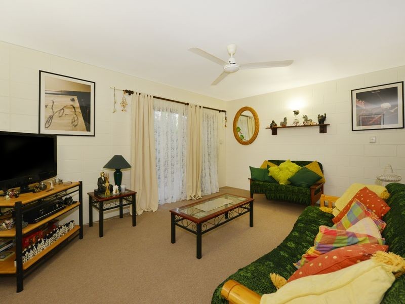 10/323 Mcleod Street, Cairns North QLD 4870