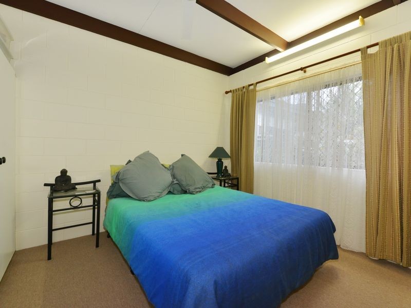 10/323 Mcleod Street, Cairns North QLD 4870