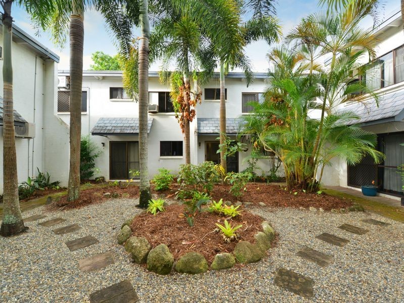 10/323 Mcleod Street, Cairns North QLD 4870