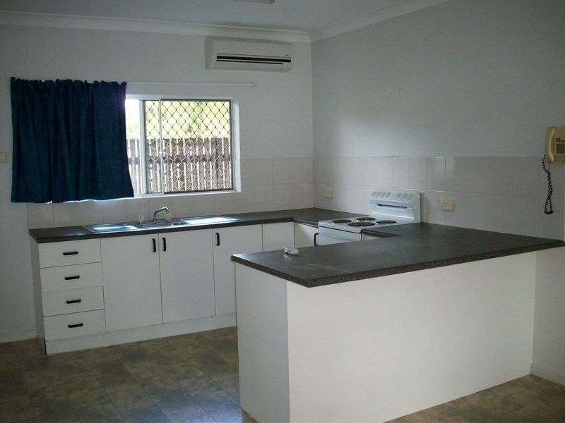 Mooroobool QLD 4870
