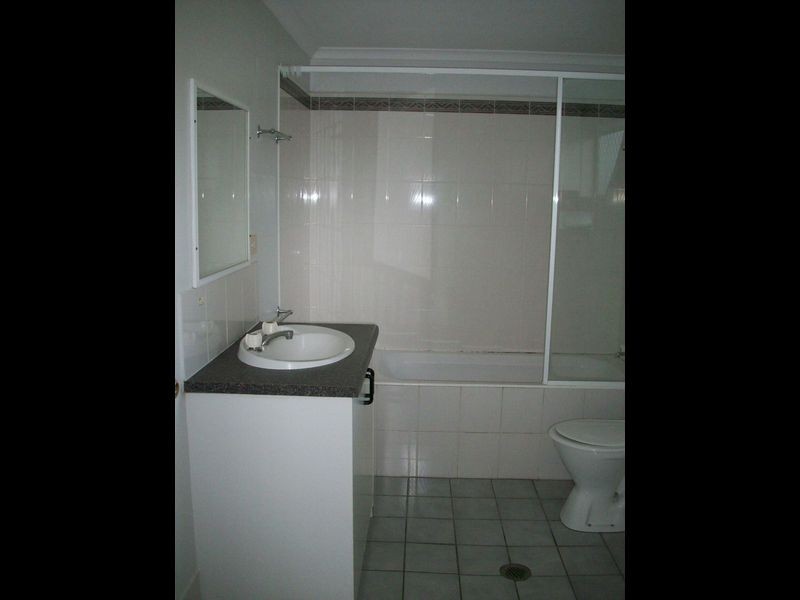 Mooroobool QLD 4870