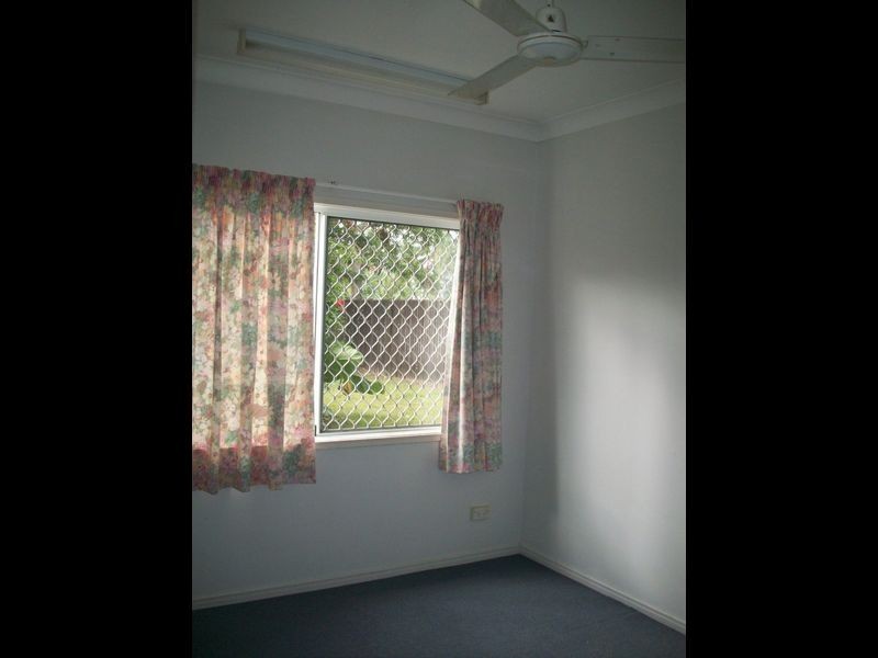 Mooroobool QLD 4870