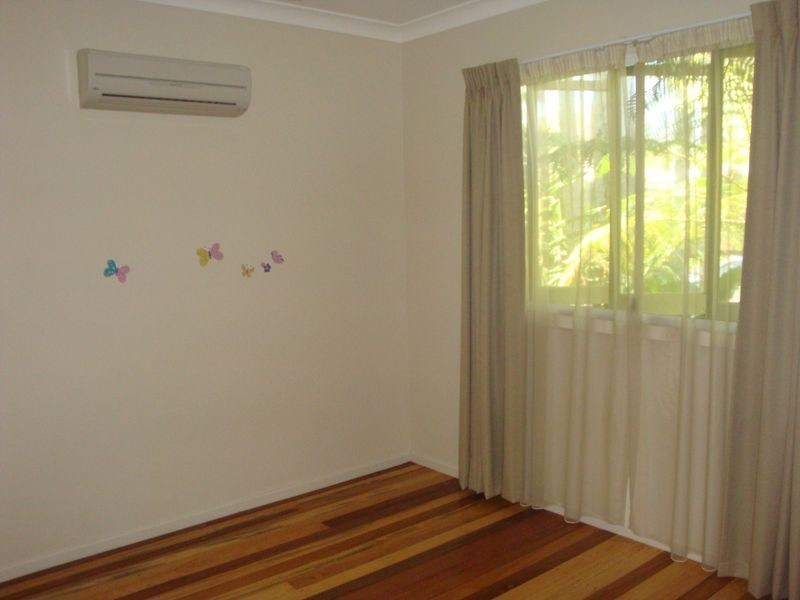 7 Hudson Street, Whitfield QLD 4870