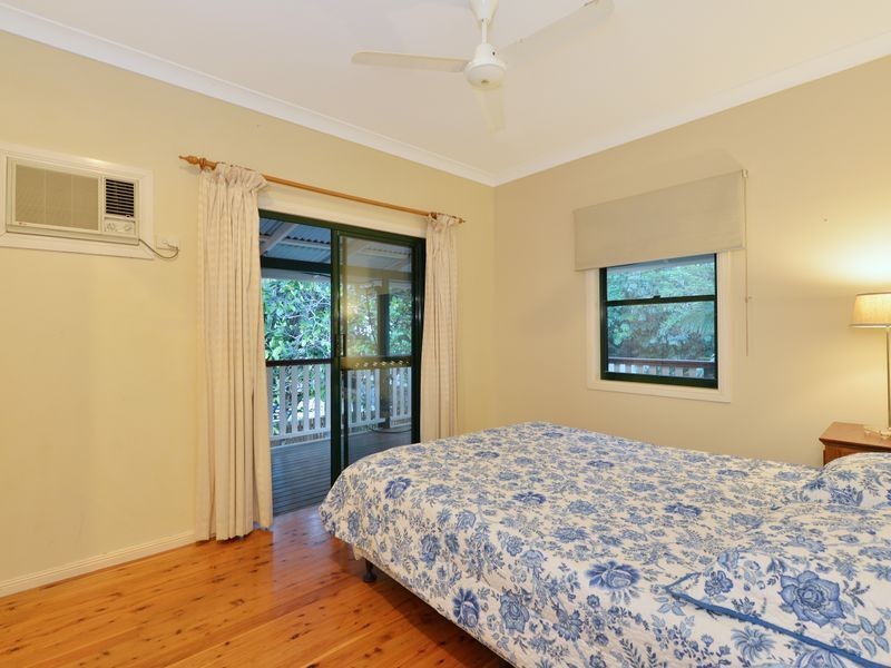 11 Mason Street, Stratford QLD 4870