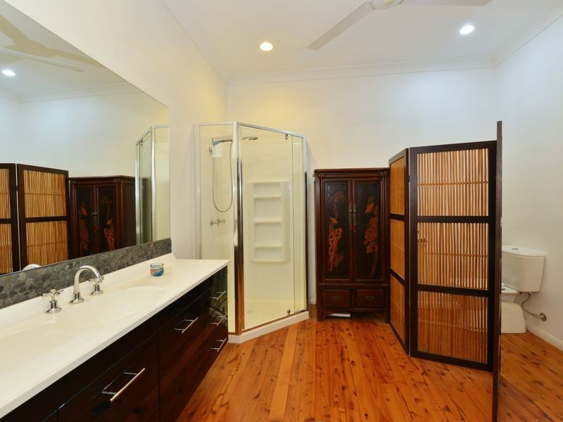 11 Mason Street, Stratford QLD 4870