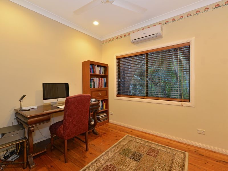 11 Mason Street, Stratford QLD 4870