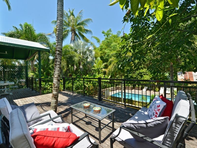 231 Mcmanus Street, Whitfield QLD 4870