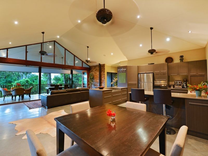 11 Temora Close, Edge Hill QLD 4870