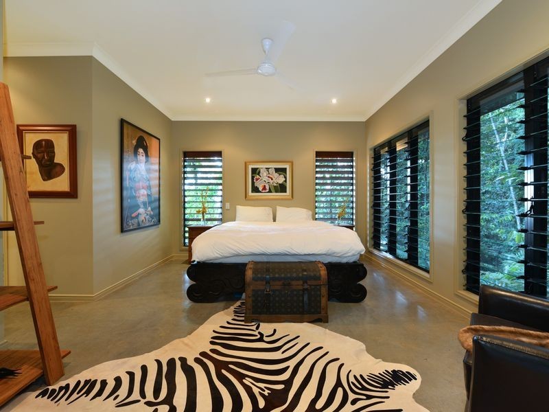 11 Temora Close, Edge Hill QLD 4870