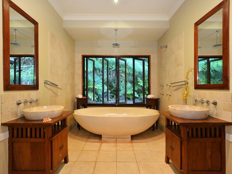 11 Temora Close, Edge Hill QLD 4870