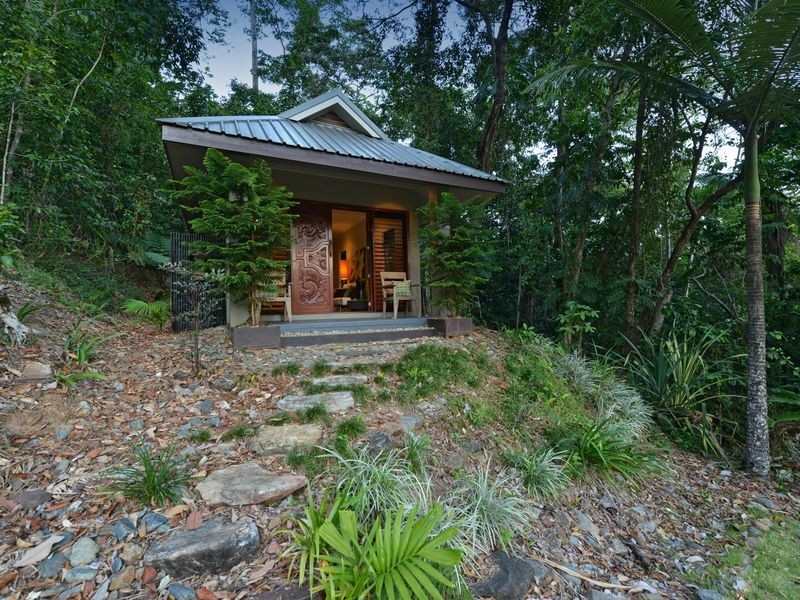 11 Temora Close, Edge Hill QLD 4870