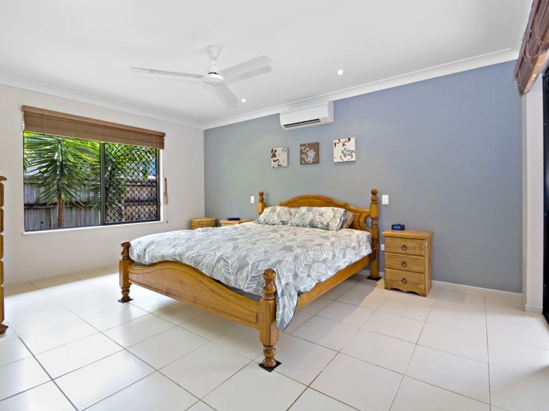 89 Gamburra Drive, Redlynch QLD 4870
