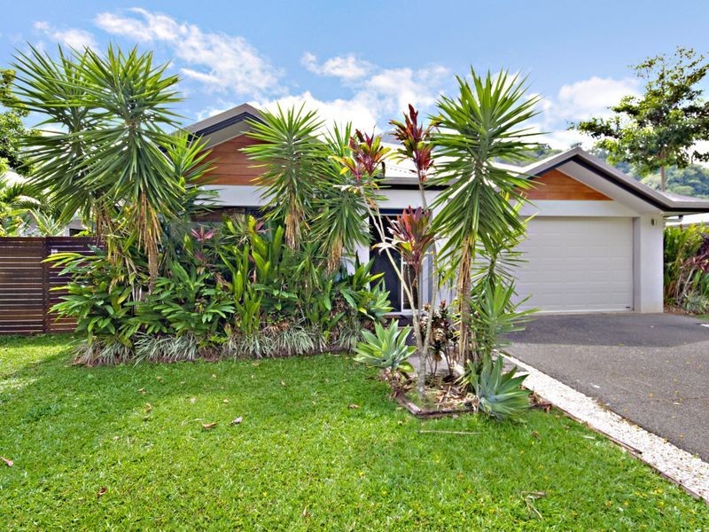 89 Gamburra Drive, Redlynch QLD 4870