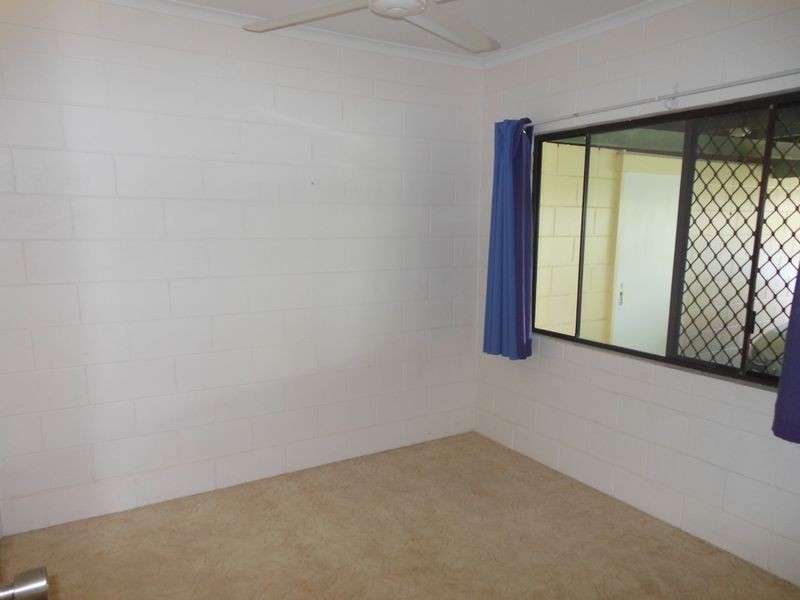 Manunda QLD 4870