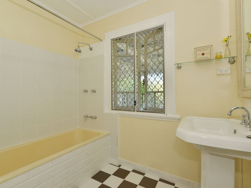 148 Hoare Street, Manunda QLD 4870