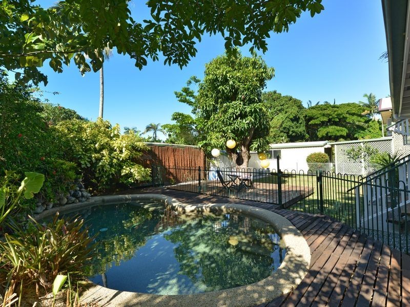 148 Hoare Street, Manunda QLD 4870