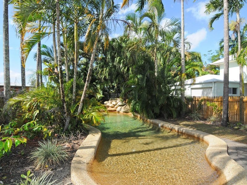 10/13 Givens Street, Westcourt QLD 4870