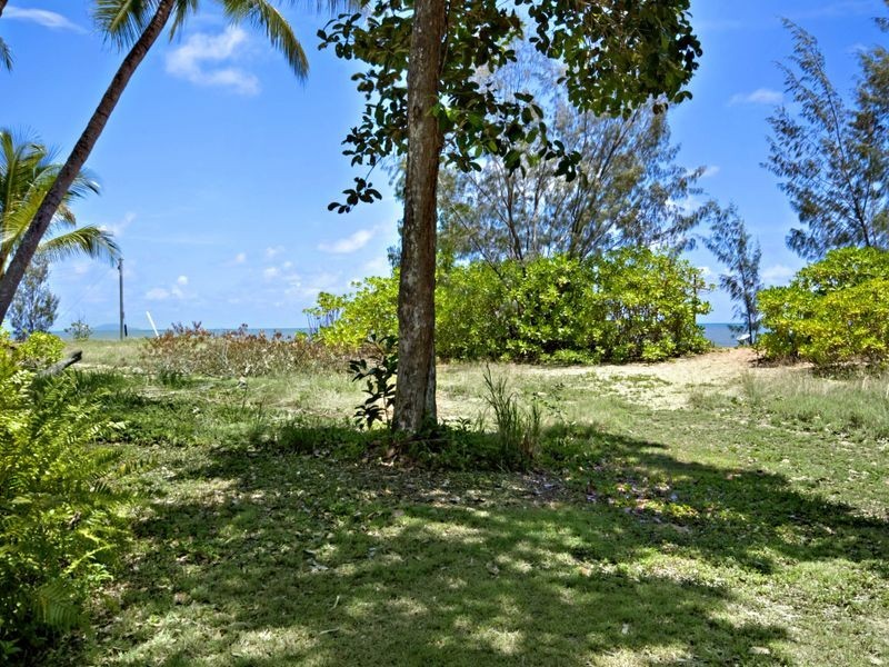 74 Evans Road, Bramston Beach QLD 4871